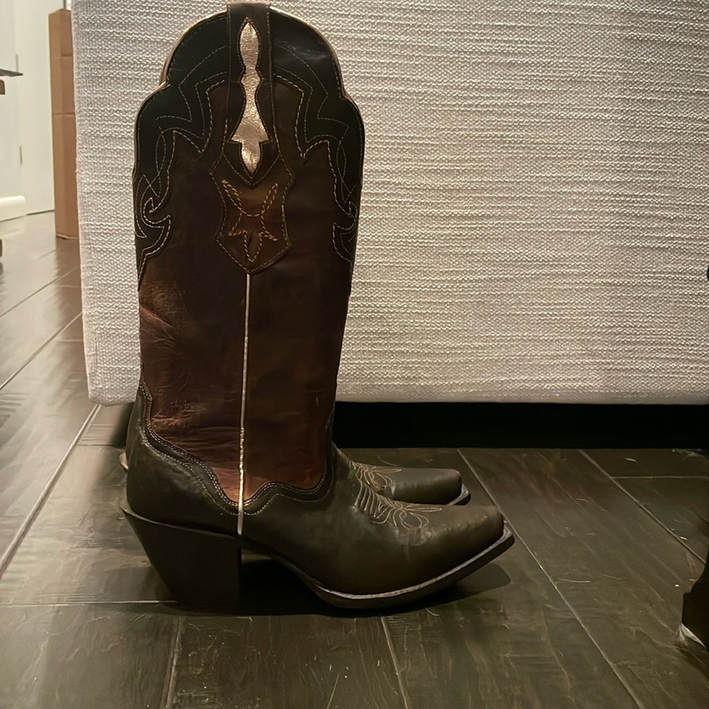 Authentic Women’s Nashville Cowboy Boots - J.B. Dillon - Brown and Gold - 7.5